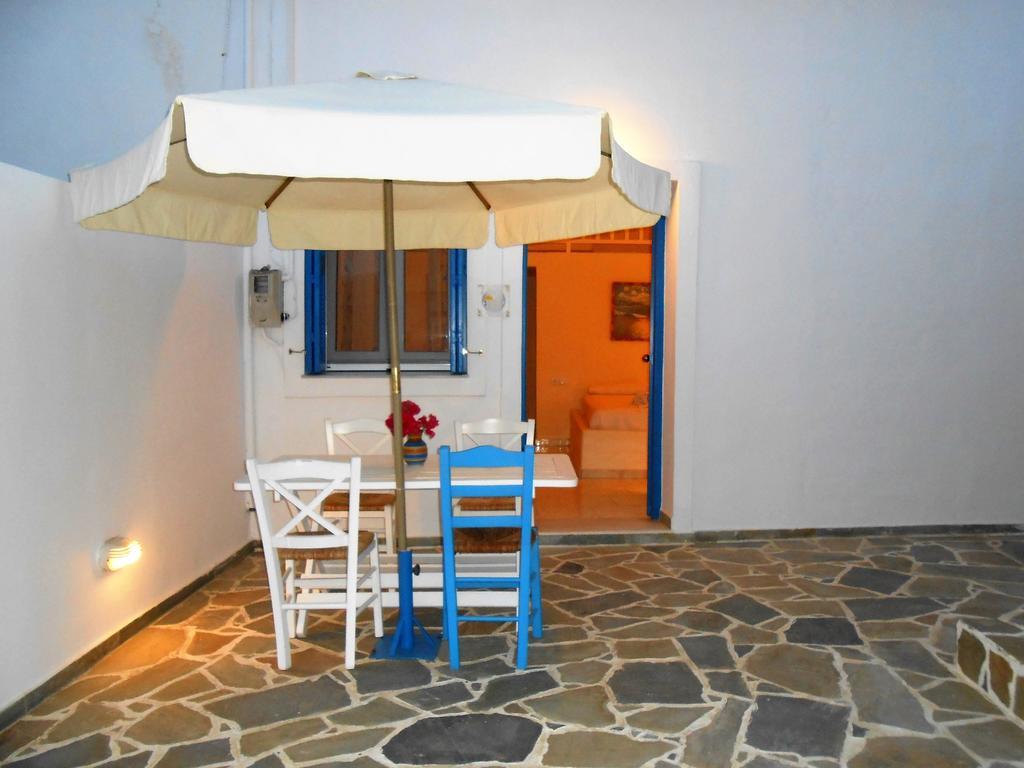 Livanios Studios Adamantas  Bagian luar foto